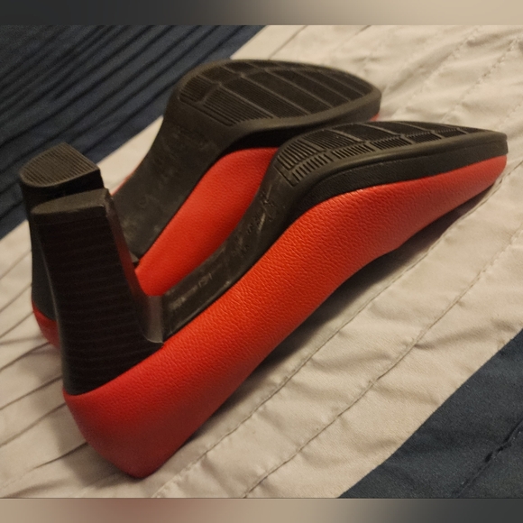 Piccadilly Platform Red Pump heels size 10 - Picture 2 of 11